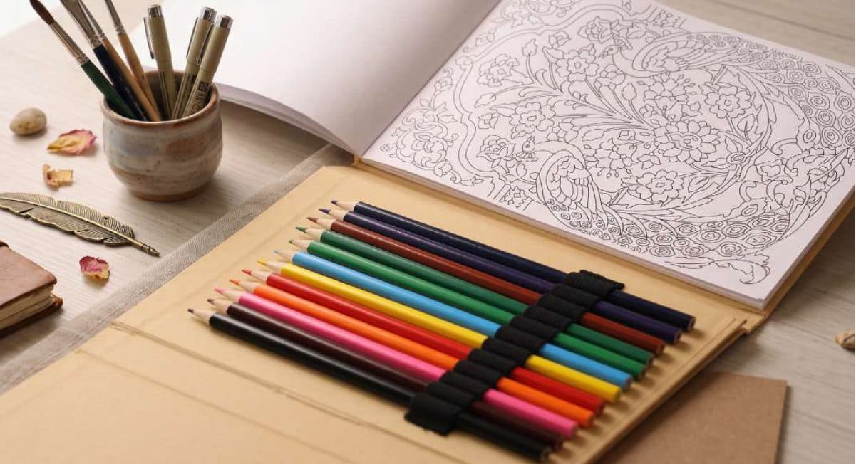Colour Book Colouring Set